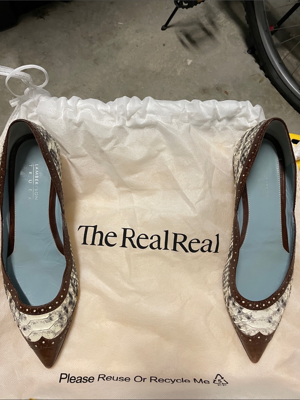 L.A.M.B. / LAMBERTSON TRUEX Brown & Cream Pointed Toe Flats Unique style